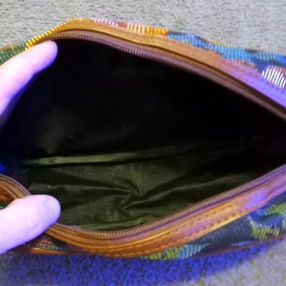 Small Vintage Dosike Floral makeup/travel bag - Picture 4 of 6